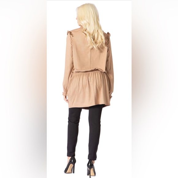 NWT Vertigo Ruffled Smocked Tunic Long Sleeve in Camel / Lightweight Faux Suede - Picture 5 of 14